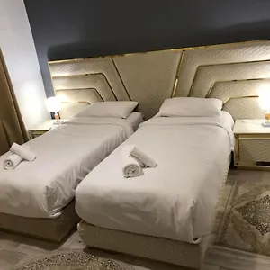 Apartamento Center, Korce