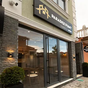 Inn Paradise Point, Korce