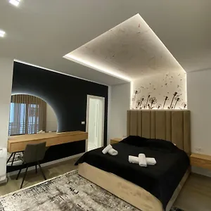 Apartment Riar, Korce