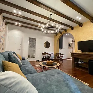 Apartment Mikpritja 1, Korce