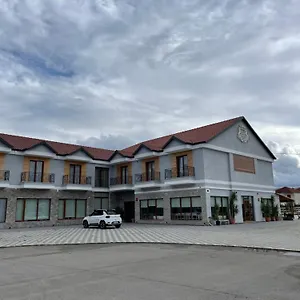 House Of Horses Shtepia E Kuajve Korce