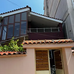 Apartment Retreat In The Centre Of, Korce