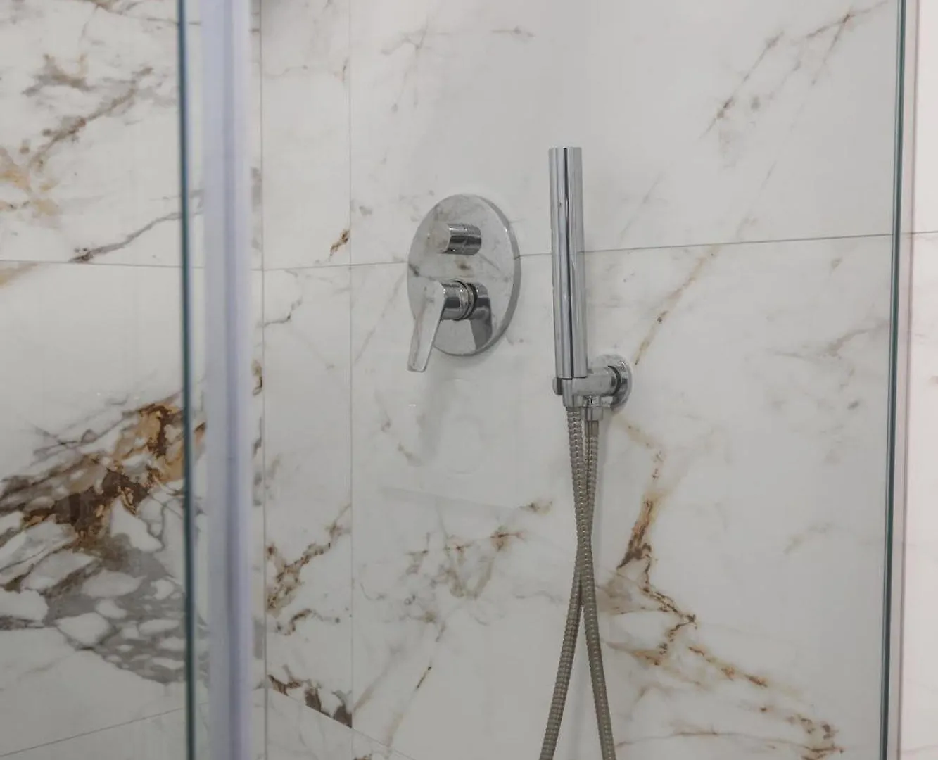 Sonorus Apartment Korce 0*,